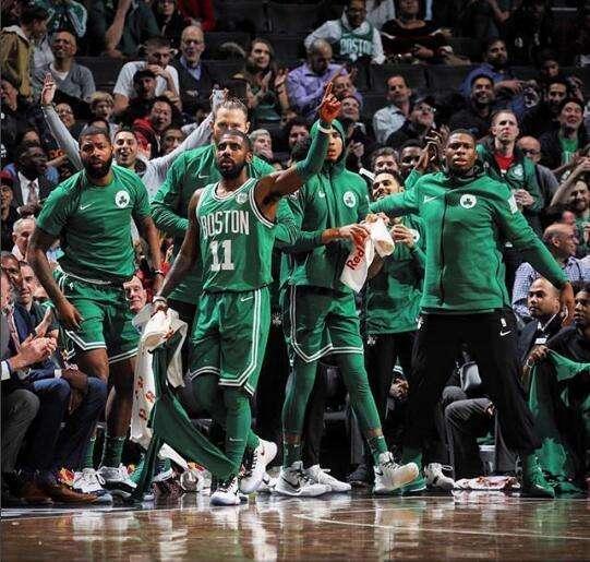 76人逆转凯尔特人，郭艾伦带队取胜