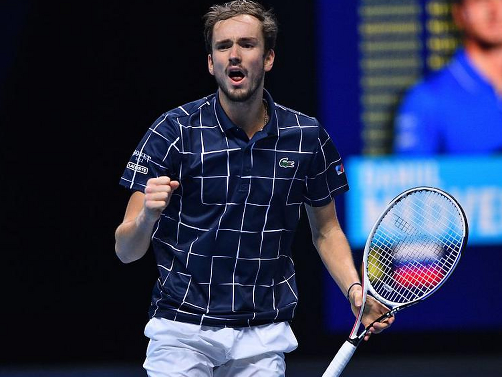 爱游戏官网-年终总决赛逆转拉沃尔杯，梅德韦杰夫状态火热