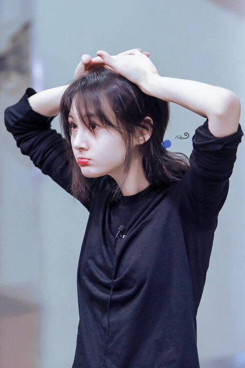 解锁新身份!凯恩租借贝蒂斯唯一射门,哥伦比亚强压下他成关键先生