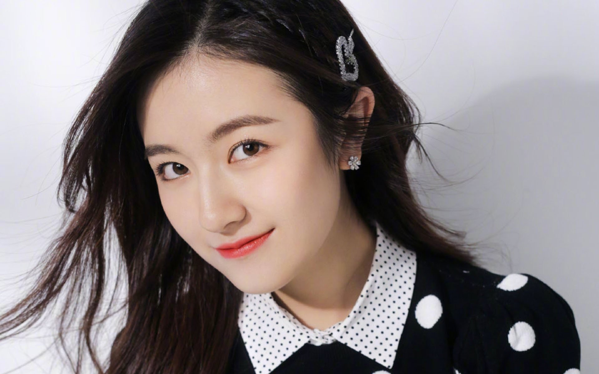 爱游戏tv-西甲国家德比之夜，北京时间2024年10月27日22:15—属于德文·布克的纪元